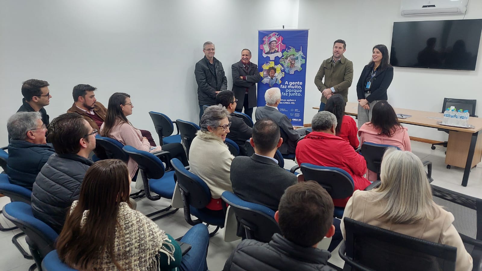 Comunidade profissional reunido na Inspetoria